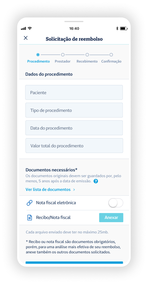 Imagem de um celular com a tela da Solicitação de Reembolso do aplicativo da Seguros Unimed
